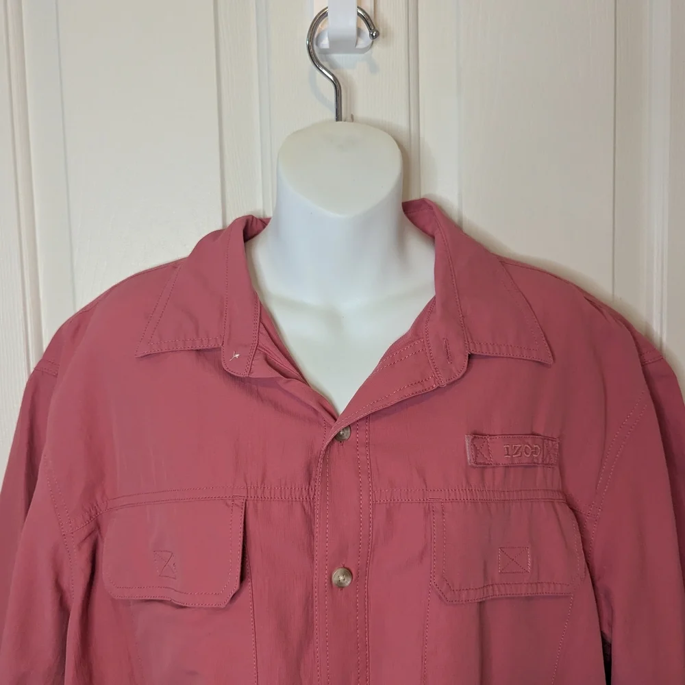 Izod Mens Fishing Shirt XL Surfcaster Rose Vented Outdoor Casual Button Up